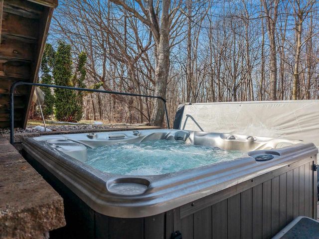 2645 TERESA DRIVE, Green Bay, WI 54311