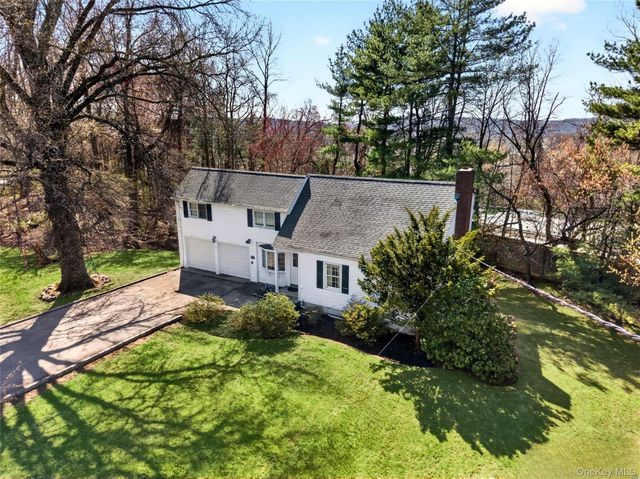 18 Taylor Road, Elmsford, NY 10523