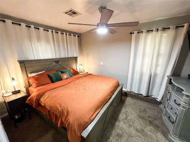104 E Mimosa Drive, Midwest City, OK 73110