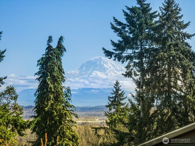 23850 43rd Avenue S, Kent, WA 98032