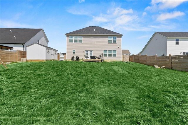 1604 Raymond Avenue, Bellefontaine, OH 43311