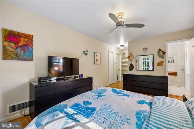 6310 TULSA LN, Bethesda, MD 20817