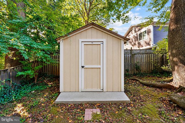 6310 TULSA LN, Bethesda, MD 20817
