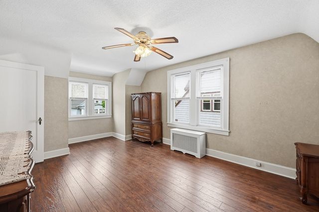 77 Fresno St, Springfield, MA 01104