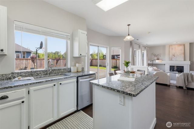 7625 148th Avenue E, Sumner, WA 98390