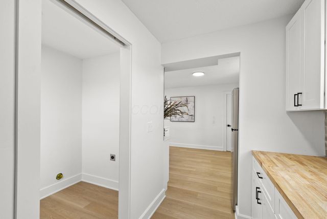 2712 Eakin Road, Columbus, OH 43204