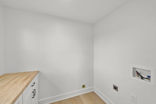 2712 Eakin Road, Columbus, OH 43204