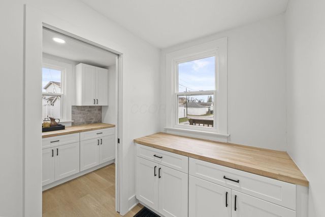 2712 Eakin Road, Columbus, OH 43204