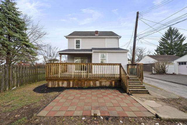 2712 Eakin Road, Columbus, OH 43204