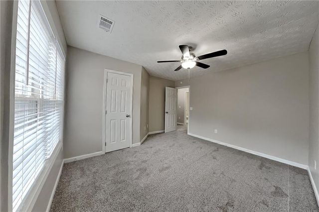 275 Grayson Manor Drive, Loganville, GA 30052