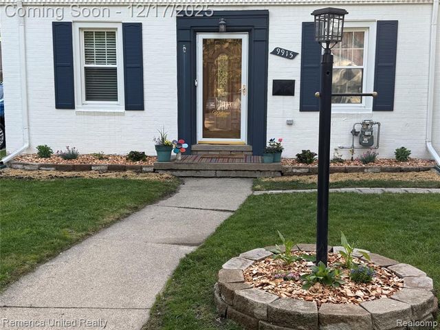 9915 Ingram Street, Livonia, MI 48150