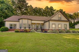 185 Chimney Ridge Lane, Covington, GA 30014