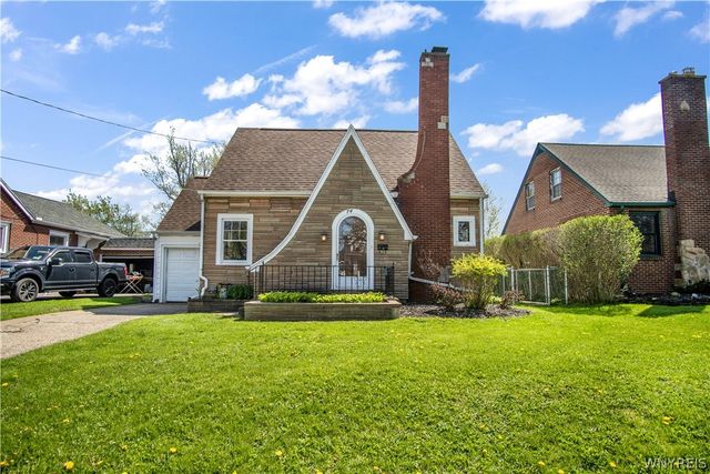 74 Linwood Avenue, Tonawanda, NY 14150