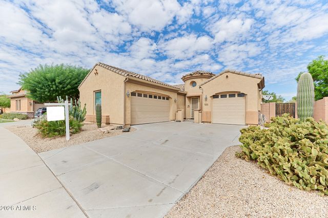 16920 W Hilton Avenue, Goodyear, AZ 85338