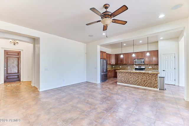 16920 W Hilton Avenue, Goodyear, AZ 85338