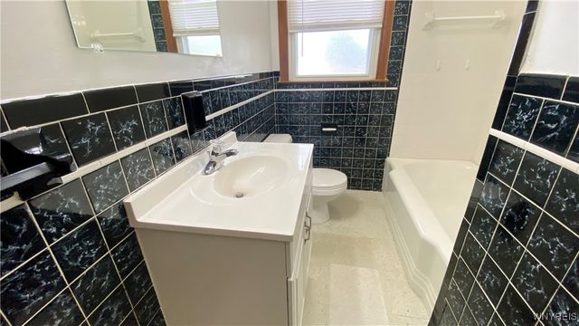 3087 Cloverbank Road, Hamburg, NY 14075