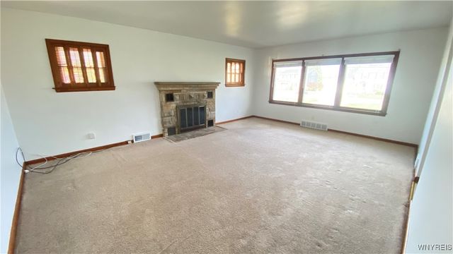 3087 Cloverbank Road, Hamburg, NY 14075