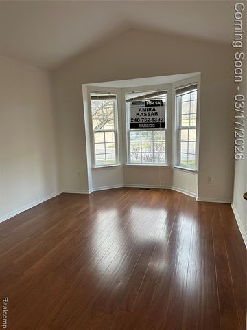 252 Shore Brook Lane, Walled Lake, MI 48390