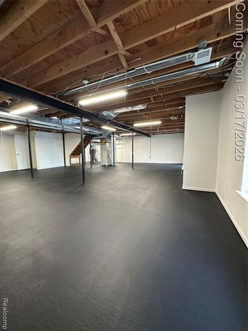 252 Shore Brook Lane, Walled Lake, MI 48390