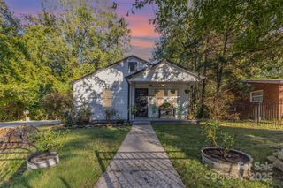 1216 N Ransom Street, Gastonia, NC 28052