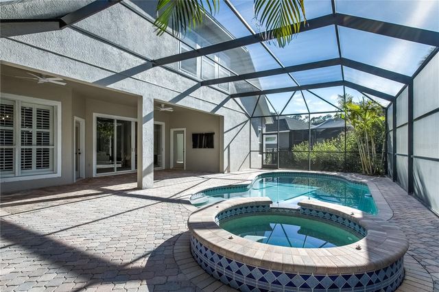 11909 MANDEVILLA COURT, Tampa, FL 33626