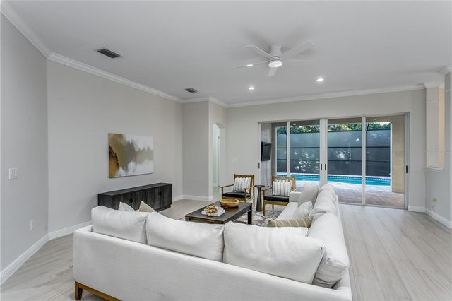 11909 MANDEVILLA COURT, Tampa, FL 33626