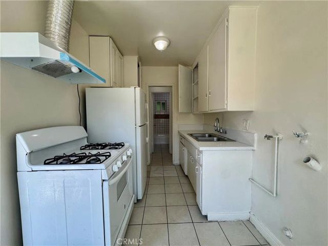 591 E 6th Street, Pomona, CA 91766
