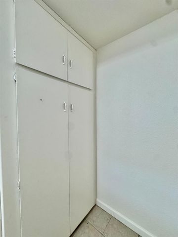 43 Omaha Ct, Sacramento, CA 95823