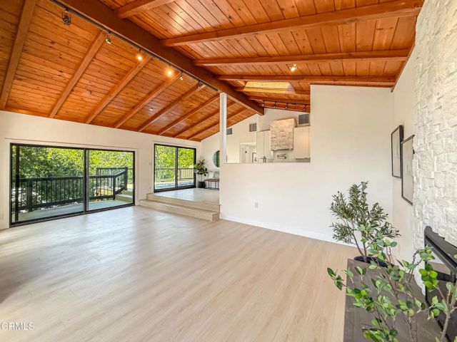 20930 Almazan Road, Woodland Hills, CA 91364