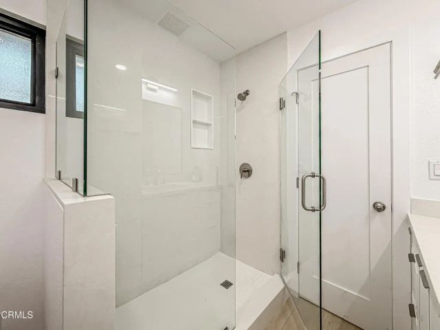 20930 Almazan Road, Woodland Hills, CA 91364