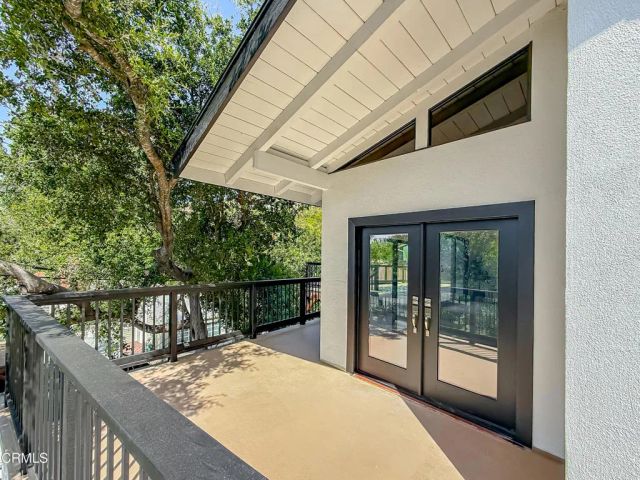 20930 Almazan Road, Woodland Hills, CA 91364