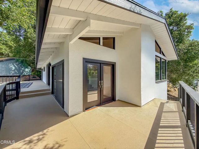 20930 Almazan Road, Woodland Hills, CA 91364