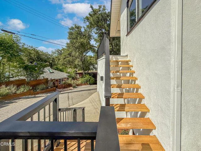 20930 Almazan Road, Woodland Hills, CA 91364