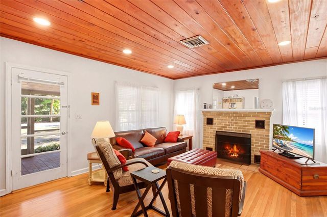 116 CASTILE STREET, Venice, FL 34285