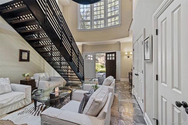 12 Bishop Park Road, Pound Ridge, NY 10576