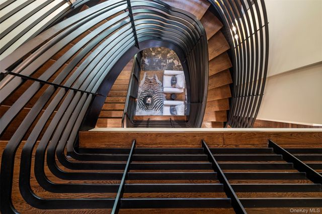 12 Bishop Park Road, Pound Ridge, NY 10576