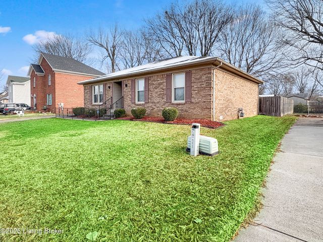 10709 Grecian Rd, Louisville, KY 40272