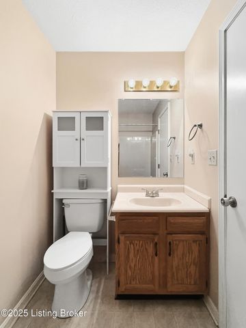 10709 Grecian Rd, Louisville, KY 40272