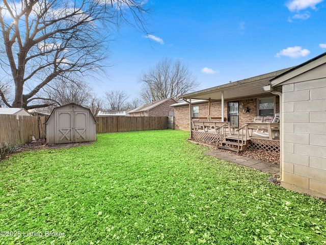 10709 Grecian Rd, Louisville, KY 40272