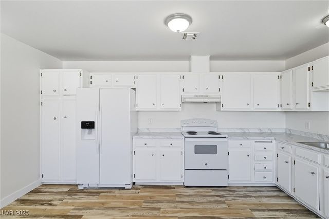 2710 South Rainbow Avenue, Pahrump, NV 89048