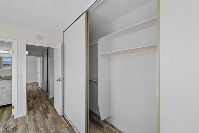 2710 South Rainbow Avenue, Pahrump, NV 89048