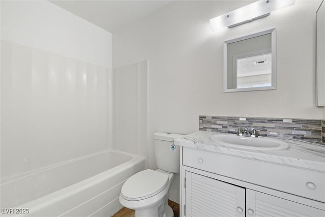 2710 South Rainbow Avenue, Pahrump, NV 89048