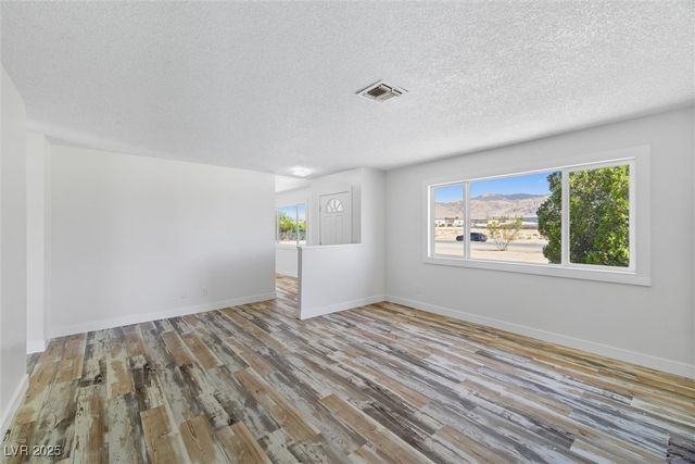 2710 South Rainbow Avenue, Pahrump, NV 89048