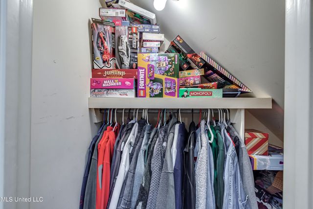 539 Dixton Drive, Brandon, MS 39047