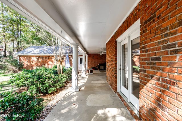 539 Dixton Drive, Brandon, MS 39047