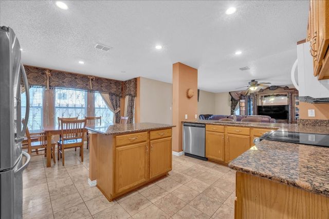 6610 Beryl Drive, Arlington, TX 76002