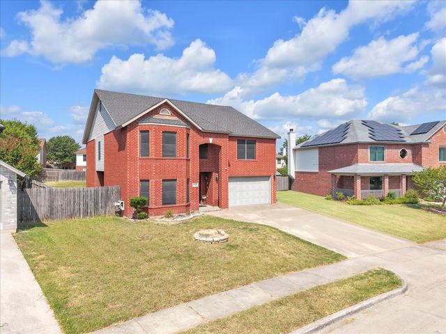 6610 Beryl Drive, Arlington, TX 76002