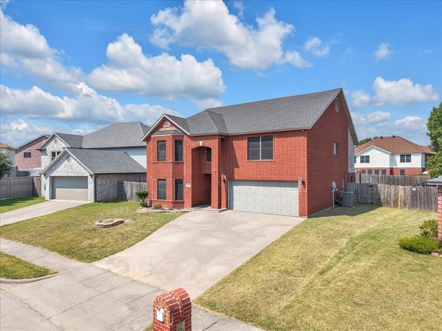 6610 Beryl Drive, Arlington, TX 76002