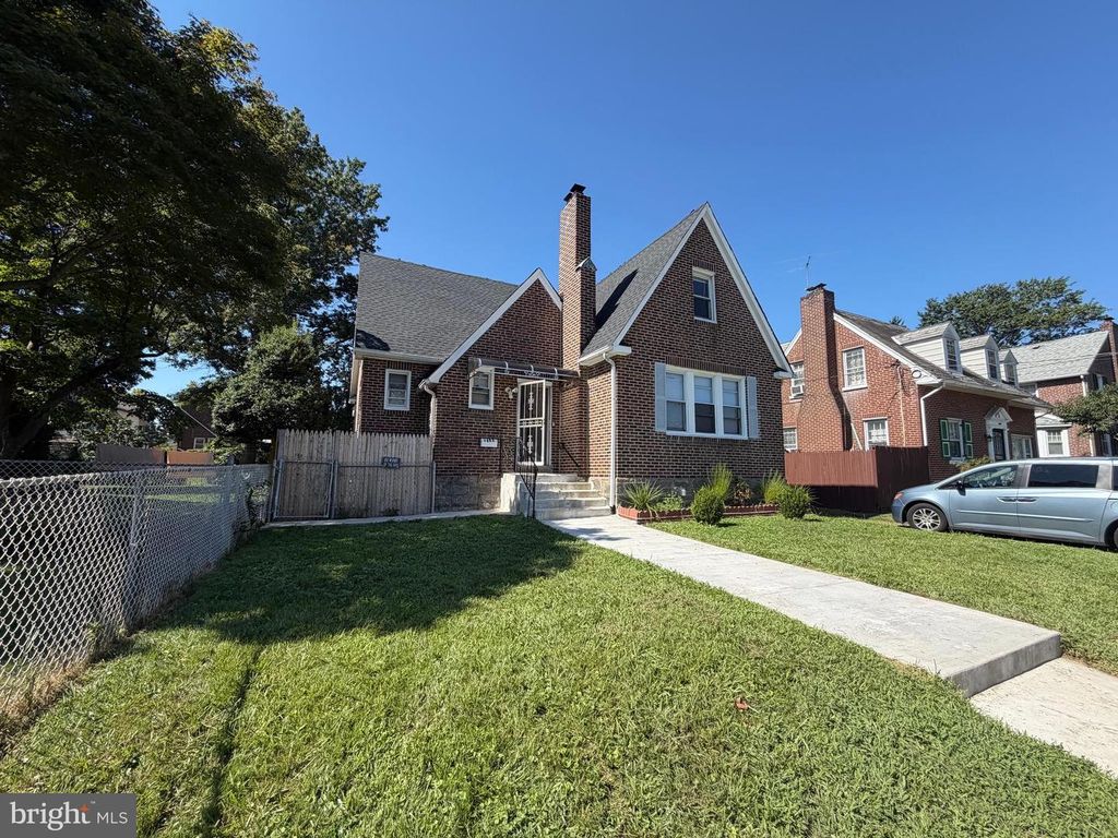 1320 BRIGHTON ST, PHILADELPHIA, PA 19111 — photo 2