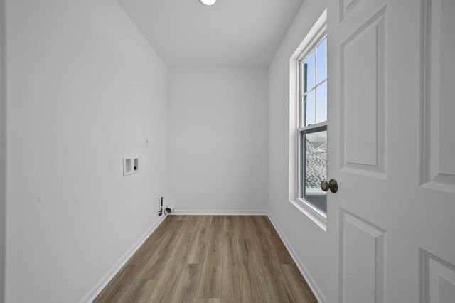 22 Levanno Drive, Crown Point, IN 46307